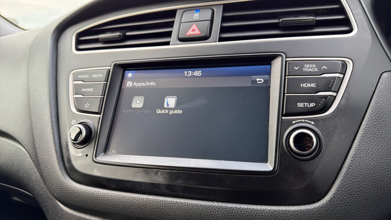 Hyundai i20 1.2 MPi SE 5dr Petrol Hatchback